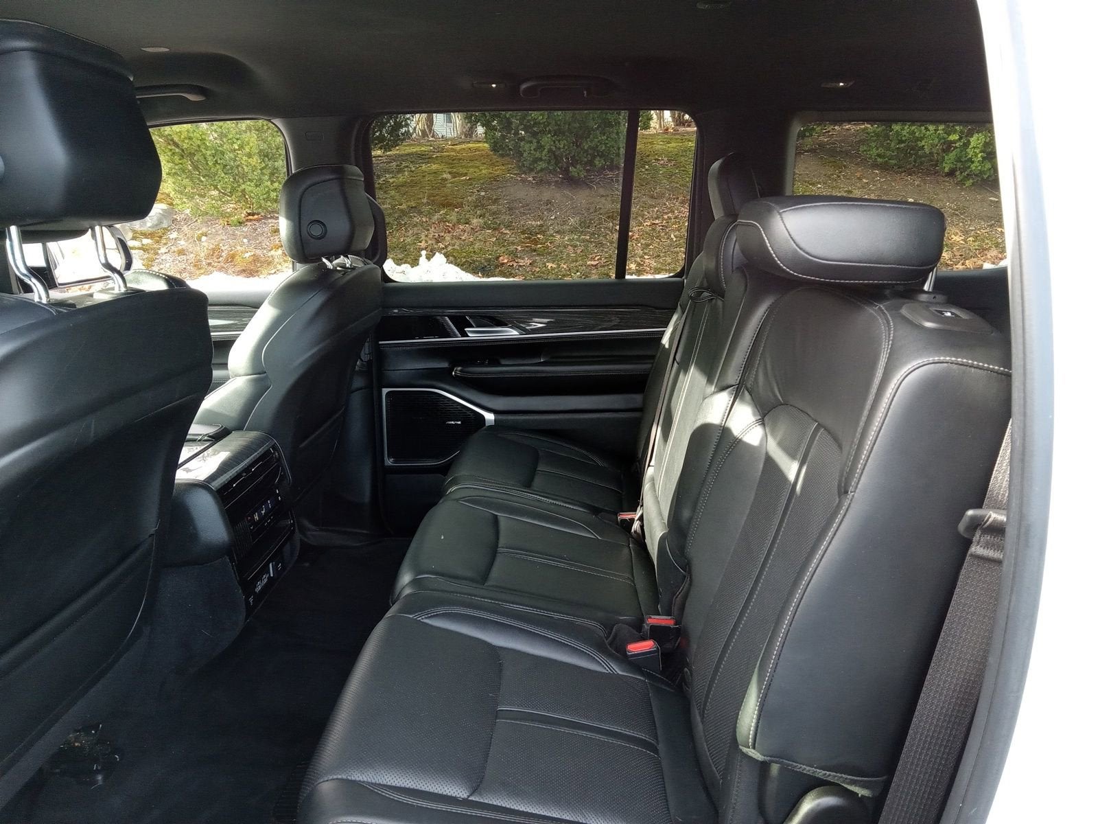 2022 Jeep Wagoneer Series II