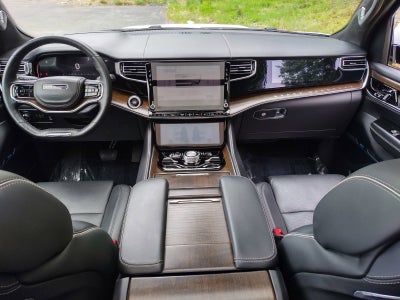 2022 Jeep Grand Wagoneer Series II