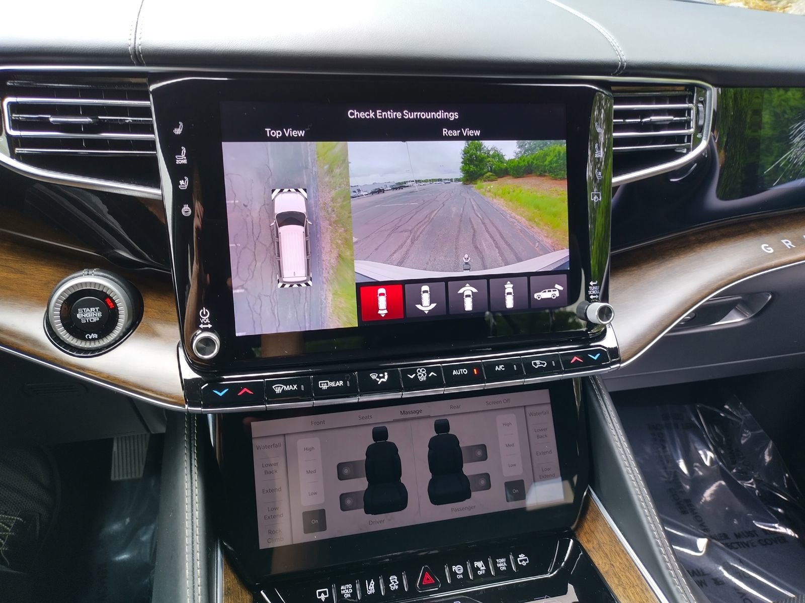 2022 Jeep Grand Wagoneer Series II