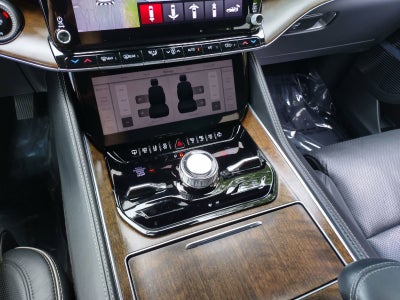 2022 Jeep Grand Wagoneer Series II