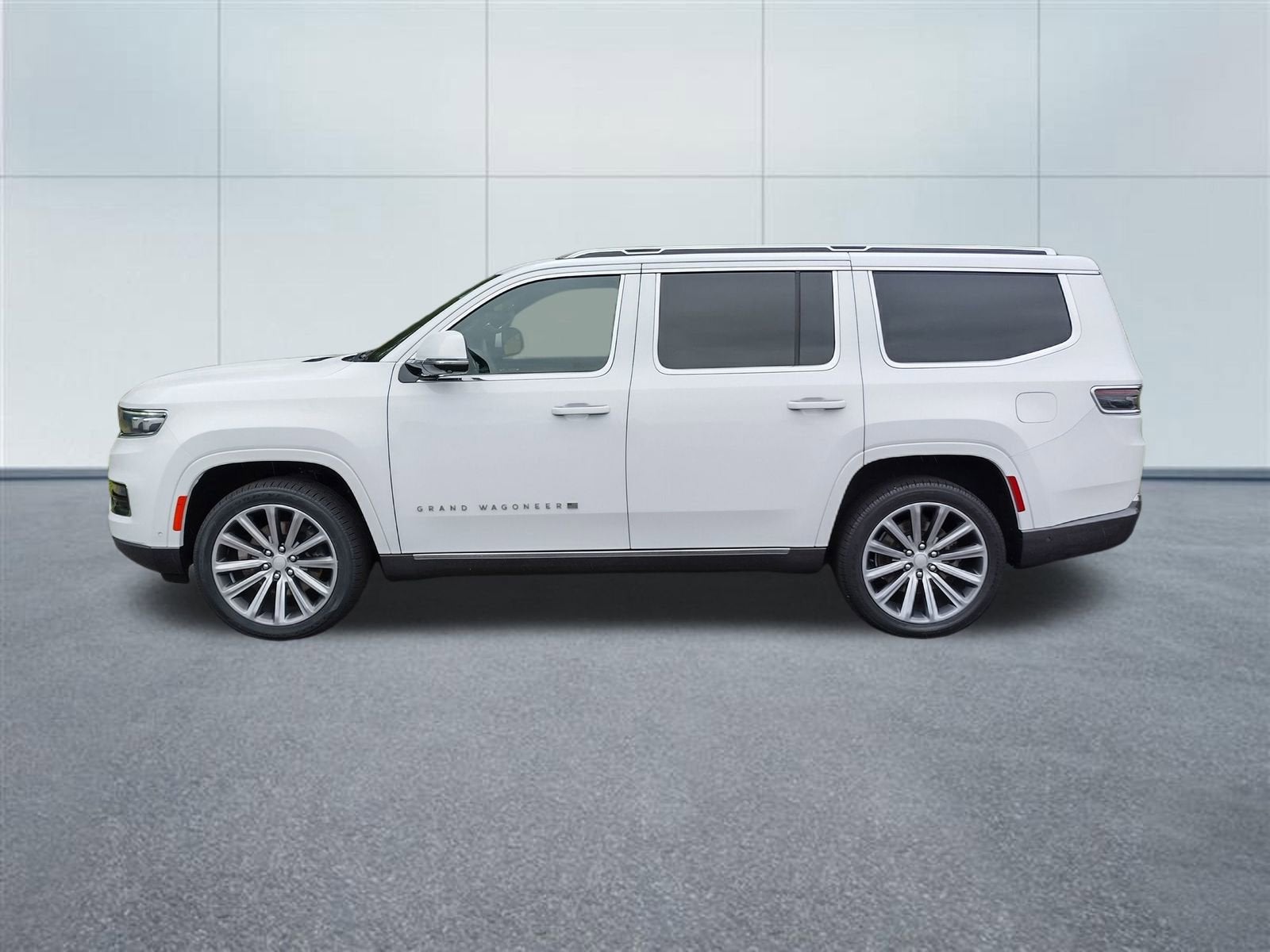 2022 Jeep Grand Wagoneer Series II