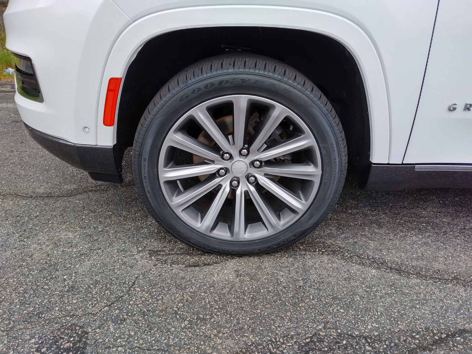 2022 Jeep Grand Wagoneer Series II