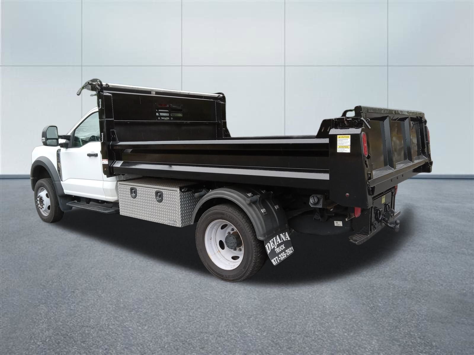 2023 Ford Super Duty F-550 DRW XL