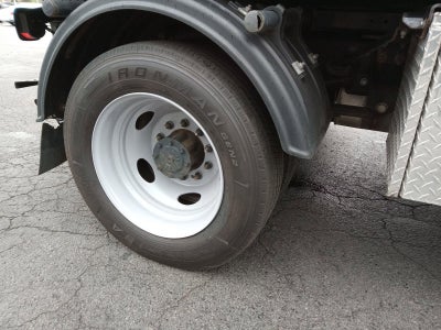 2023 Ford Super Duty F-550 DRW XL