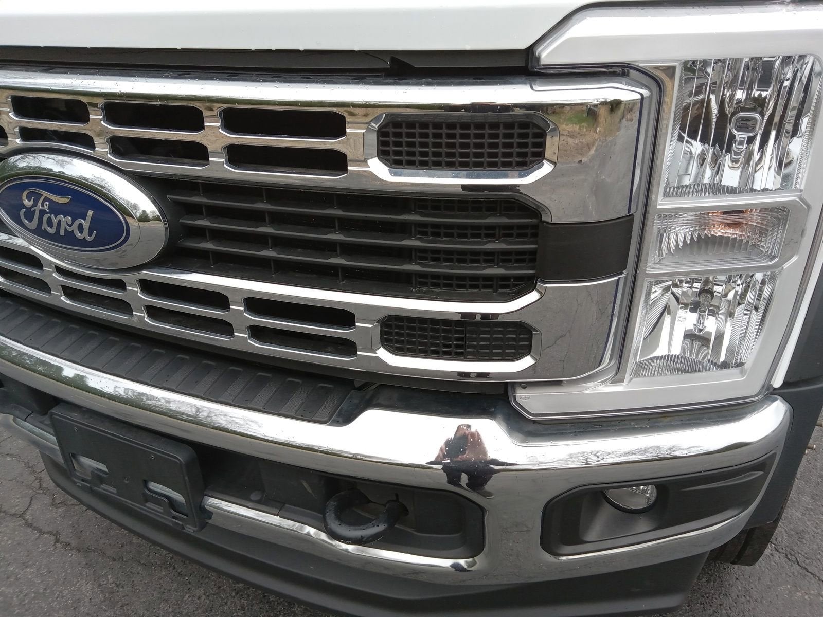 2023 Ford Super Duty F-550 DRW XL