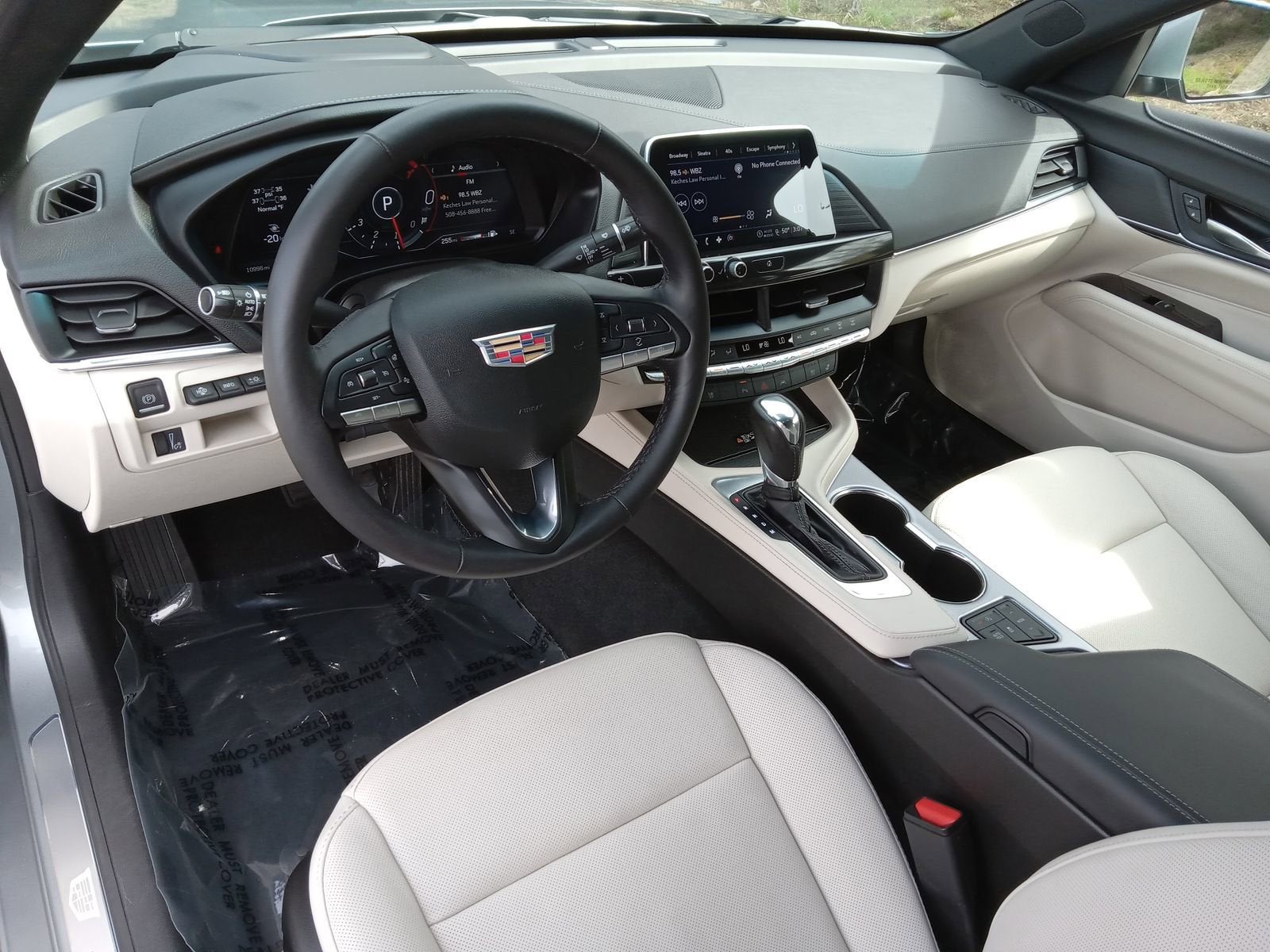 2023 Cadillac CT4 Premium Luxury