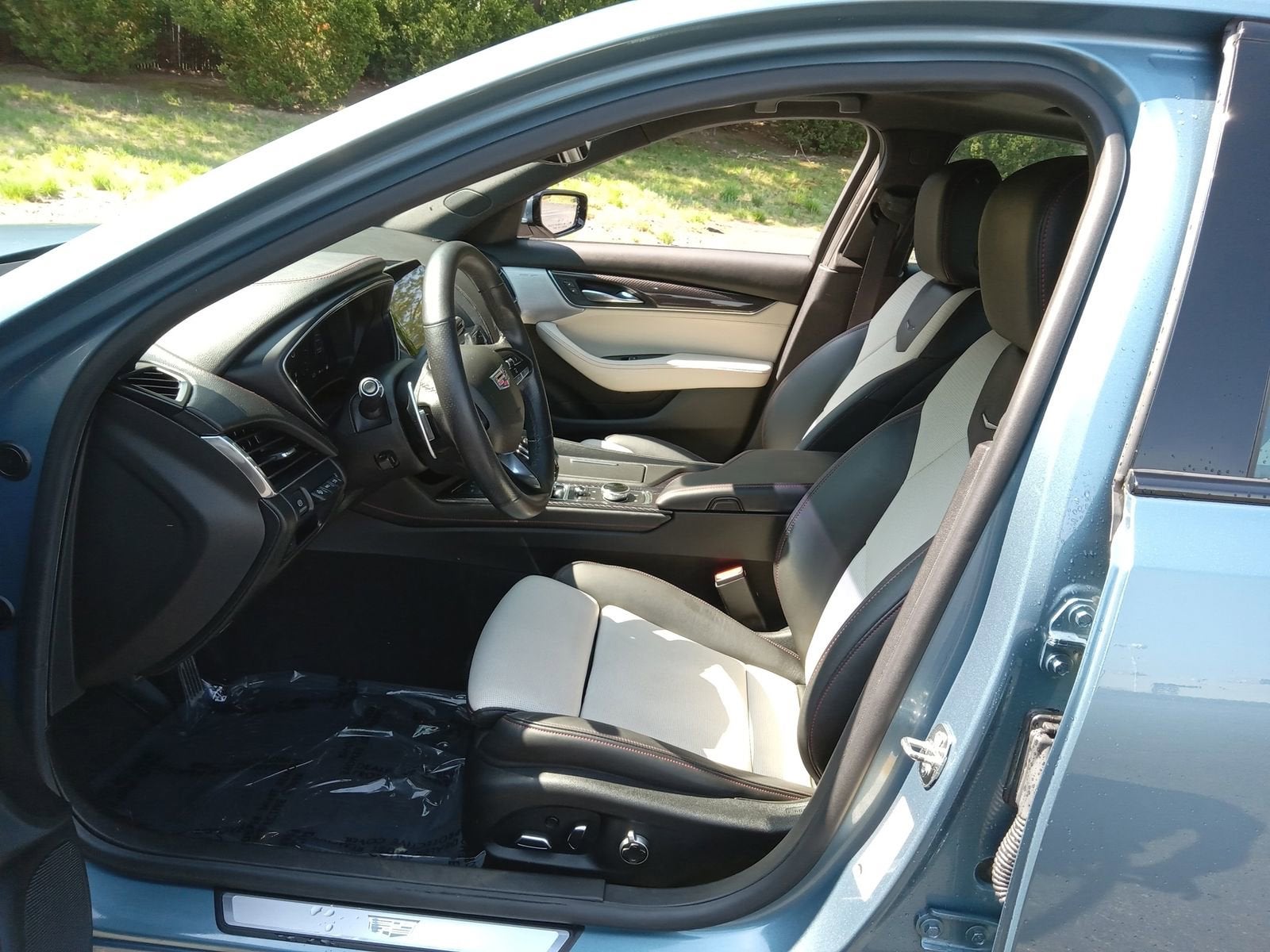 2023 Cadillac CT5 Sport