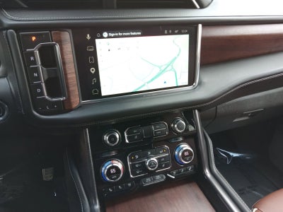 2023 GMC Yukon Denali Ultimate