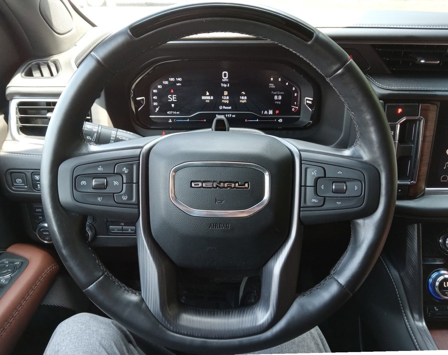 2023 GMC Yukon Denali Ultimate