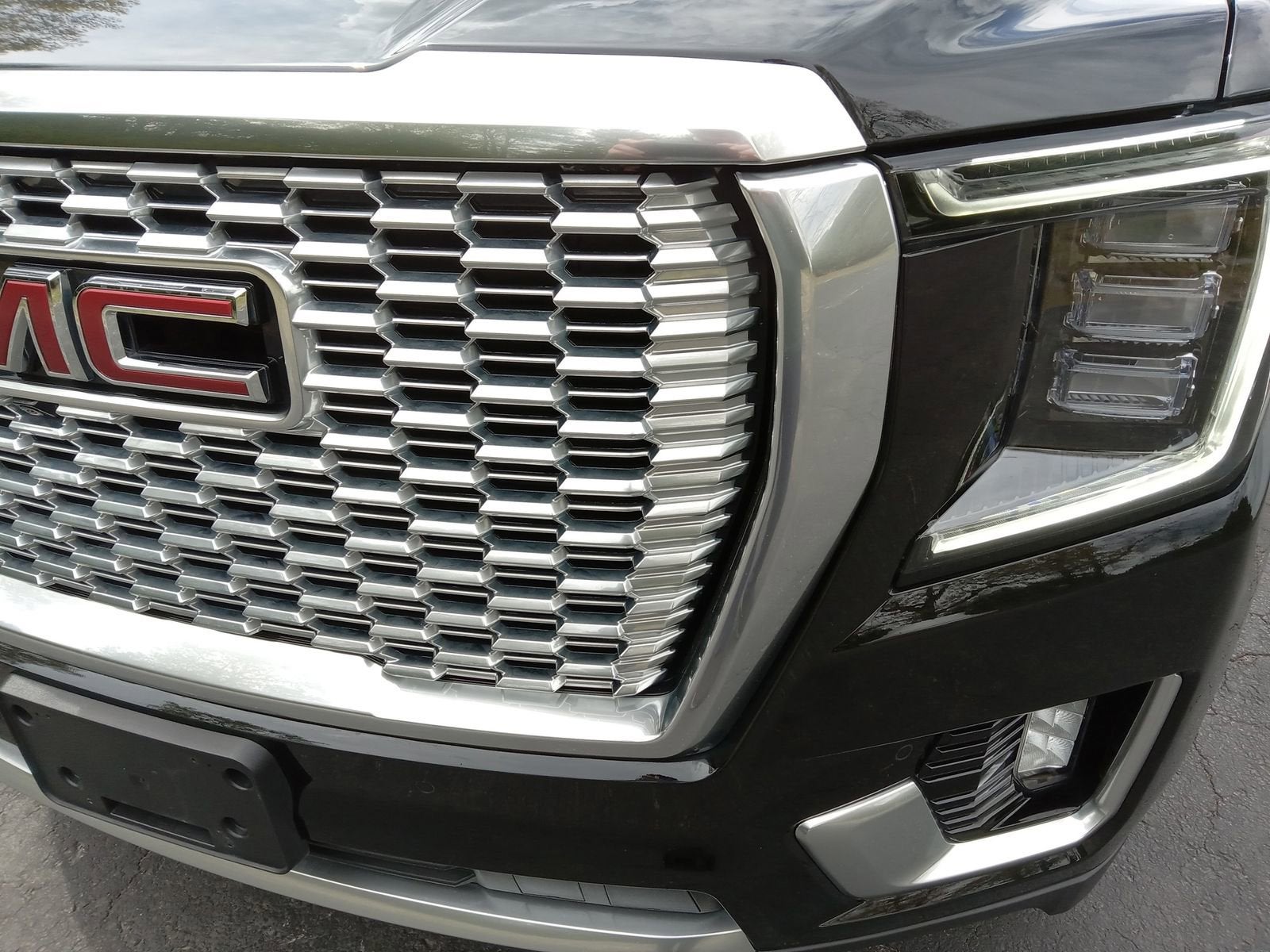 2024 GMC Yukon XL Denali