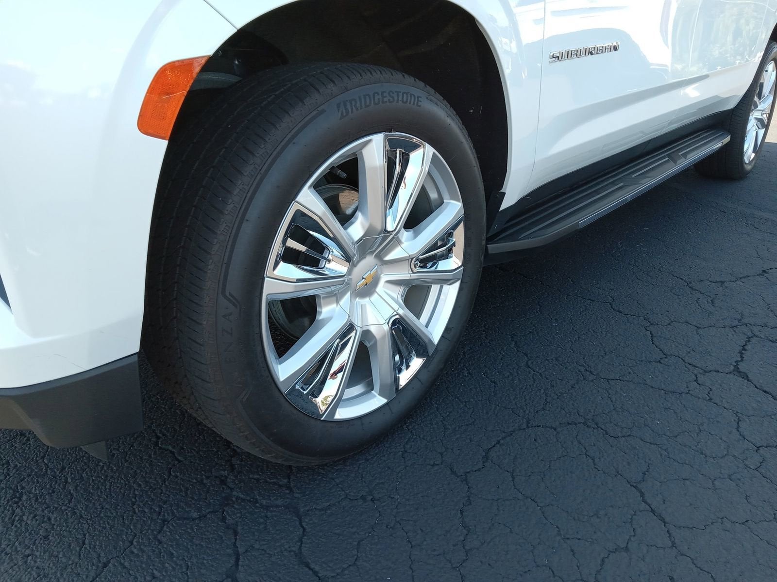 2024 Chevrolet Suburban High Country