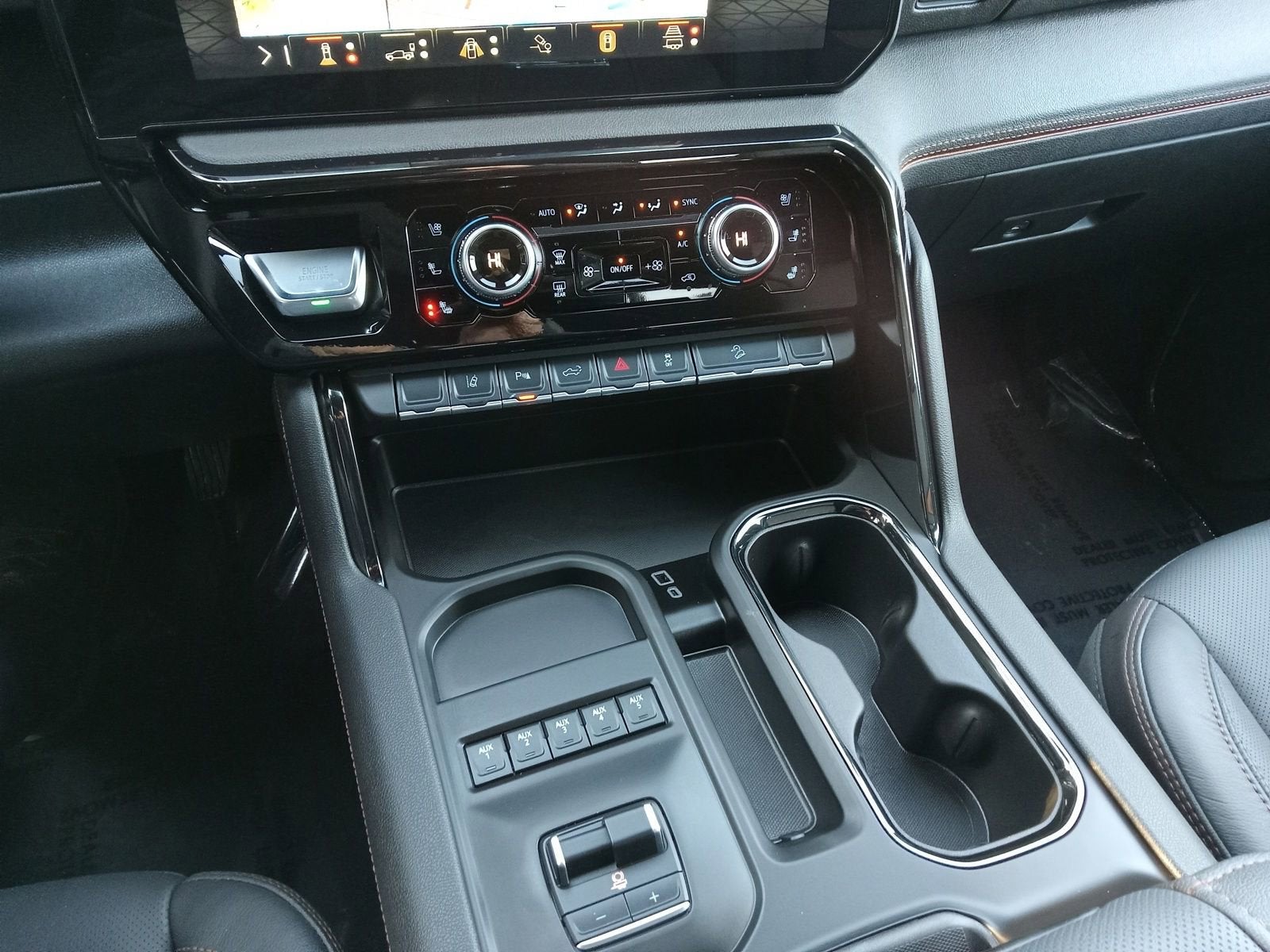 2025 GMC Sierra 2500 HD AT4