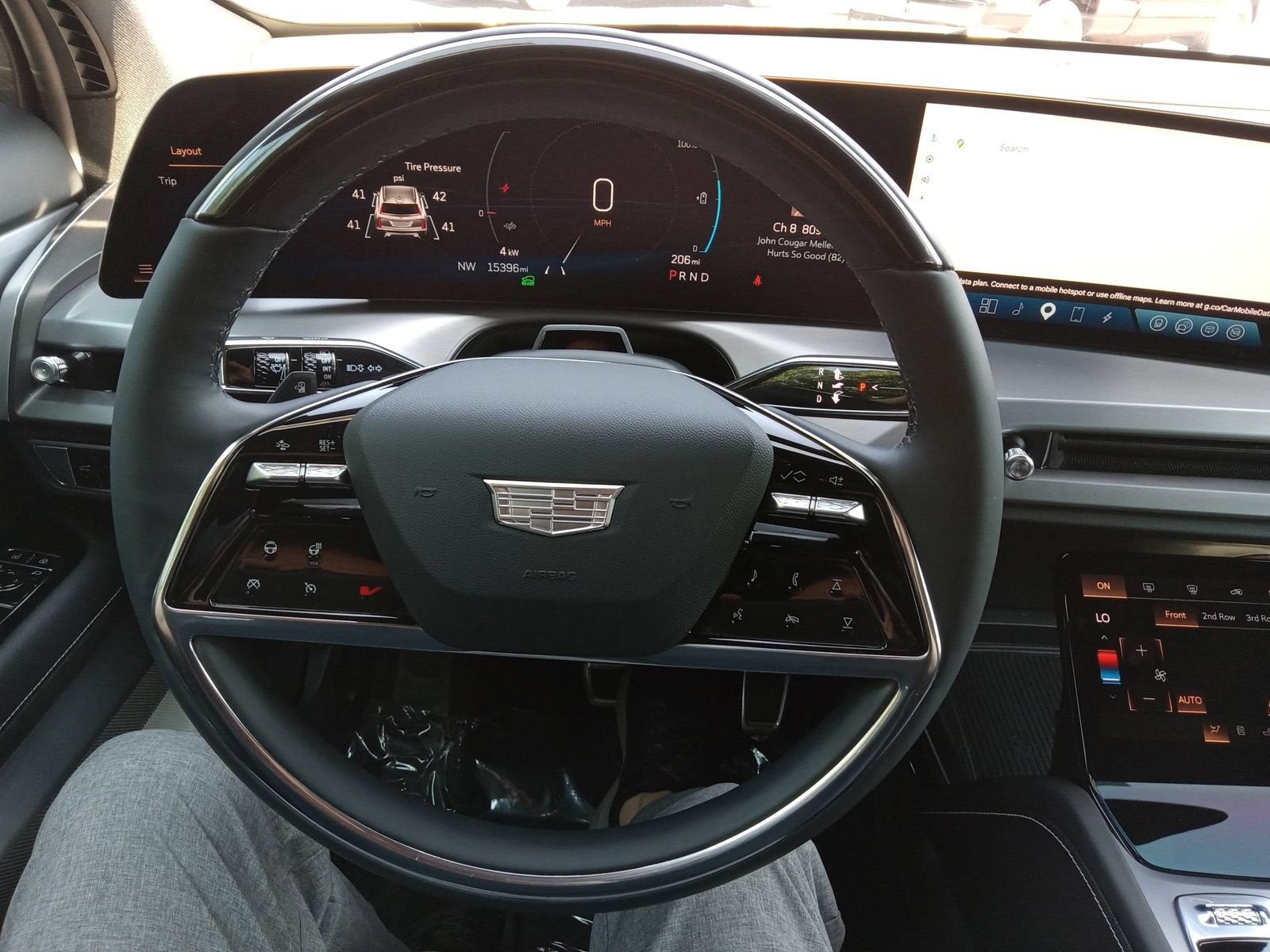2026 Cadillac VISTIQ Luxury