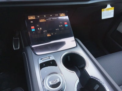 2026 Cadillac VISTIQ Luxury