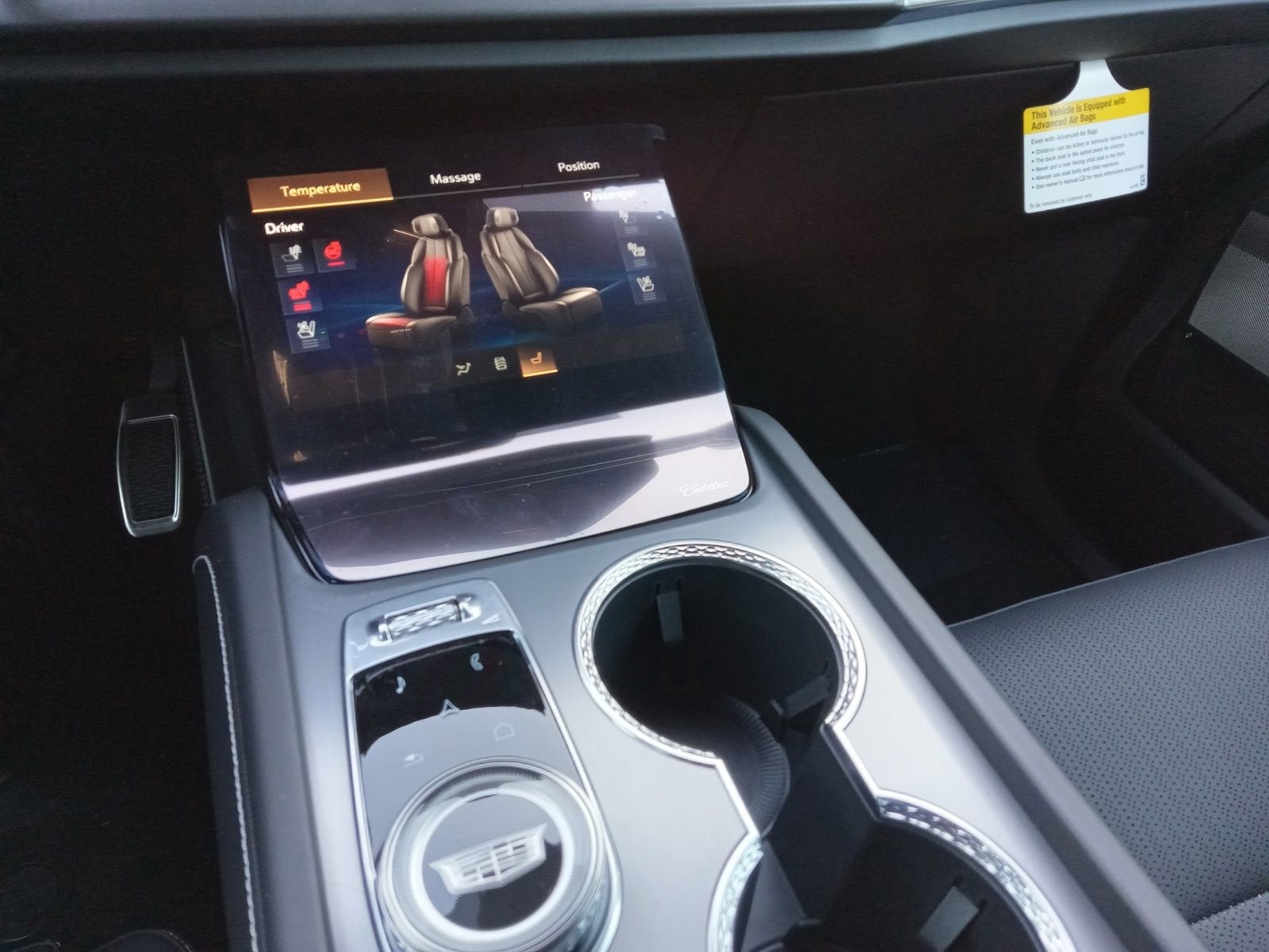 2026 Cadillac VISTIQ Luxury