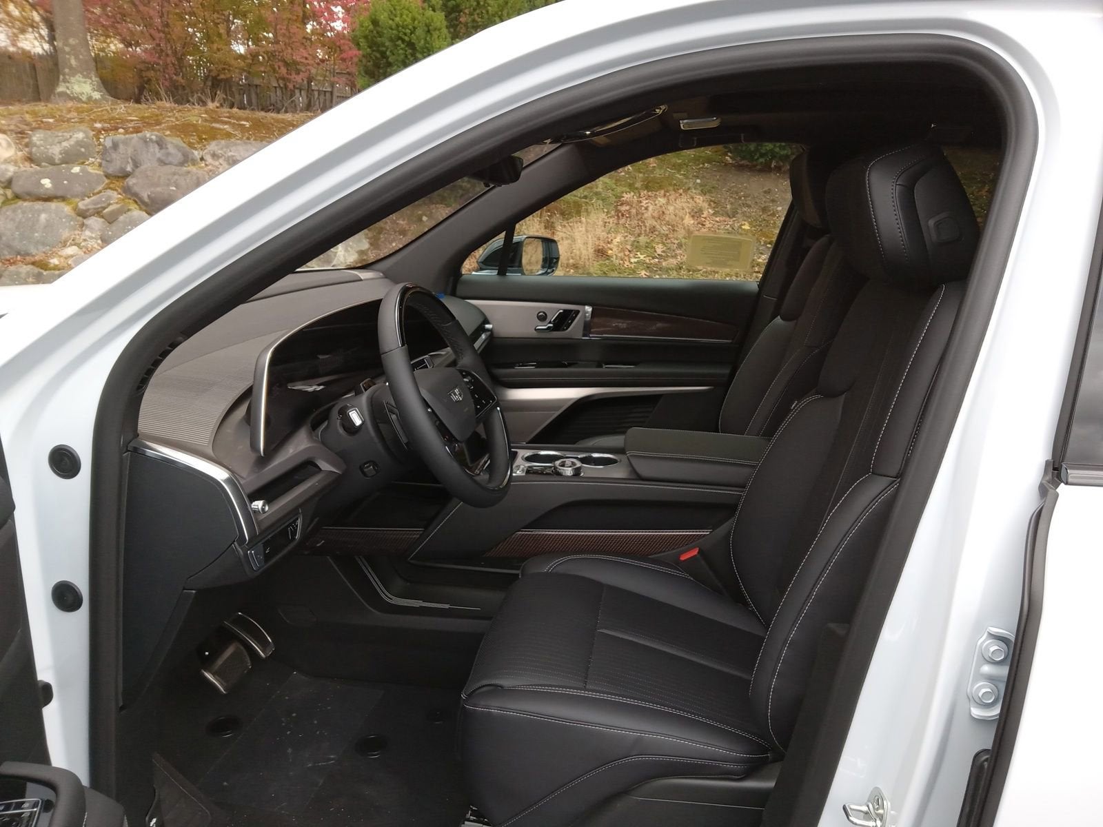 2026 Cadillac VISTIQ Luxury