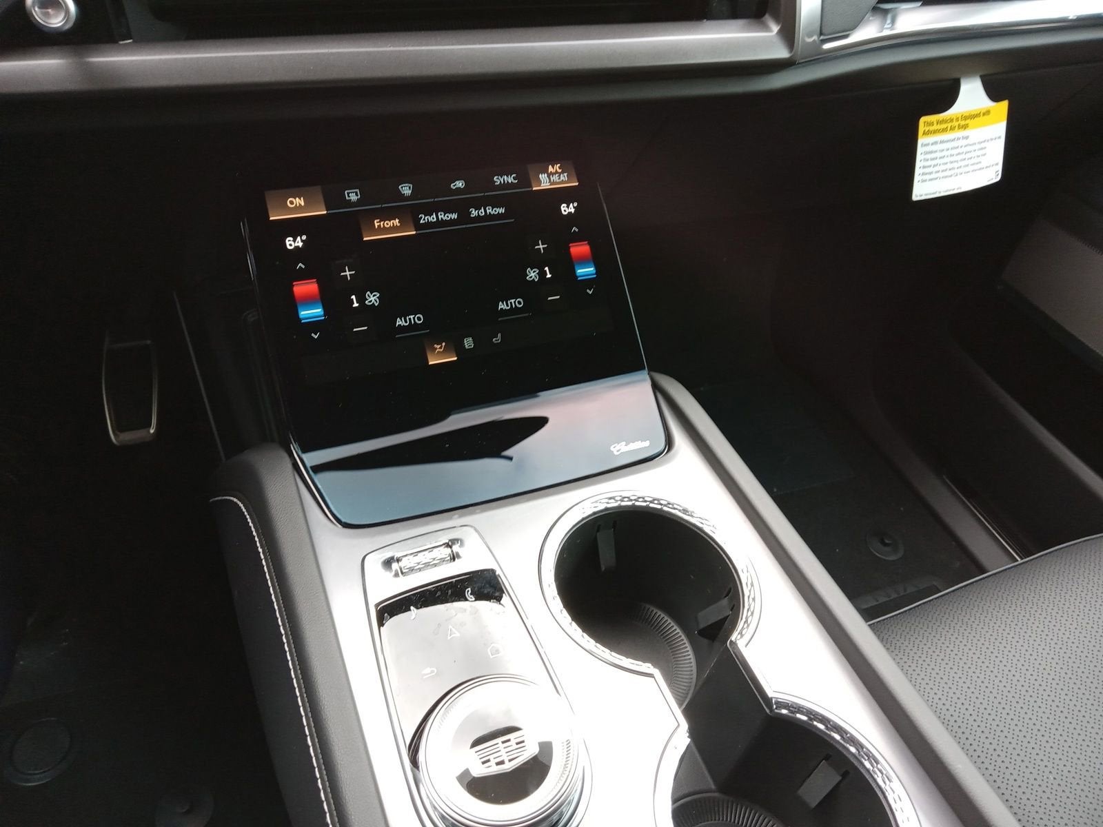 2026 Cadillac VISTIQ Luxury