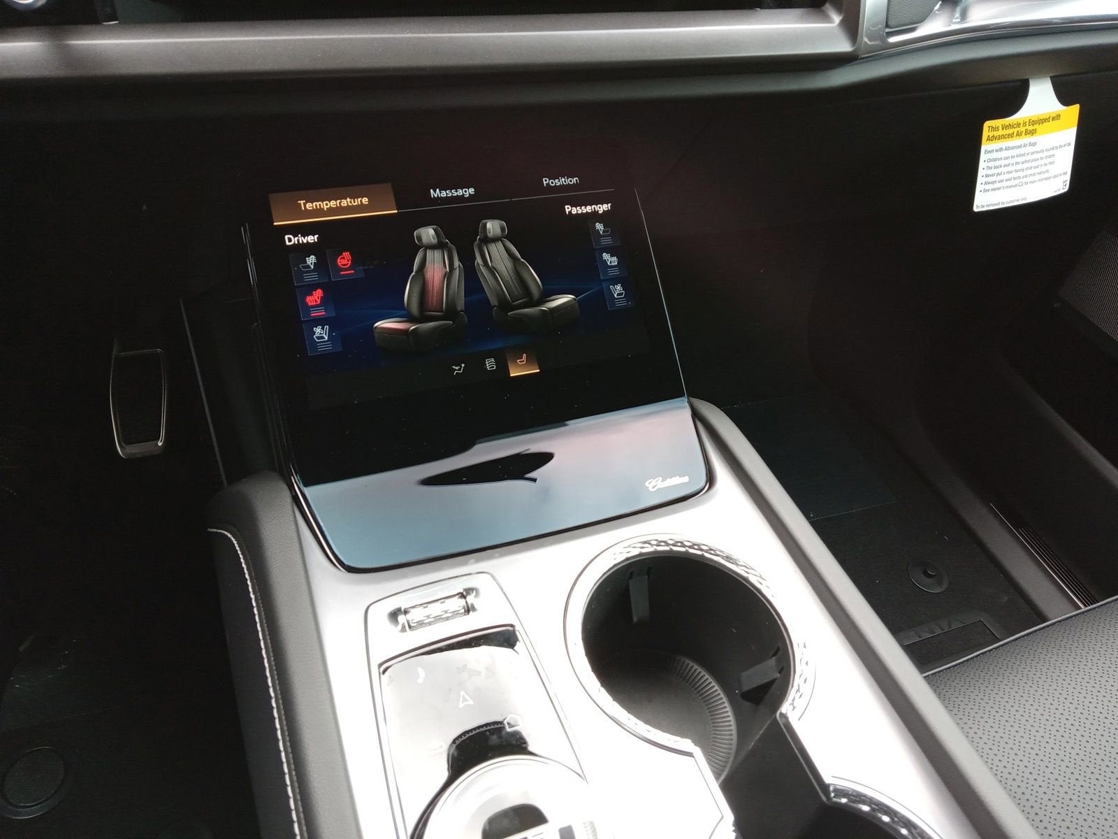 2026 Cadillac VISTIQ Luxury