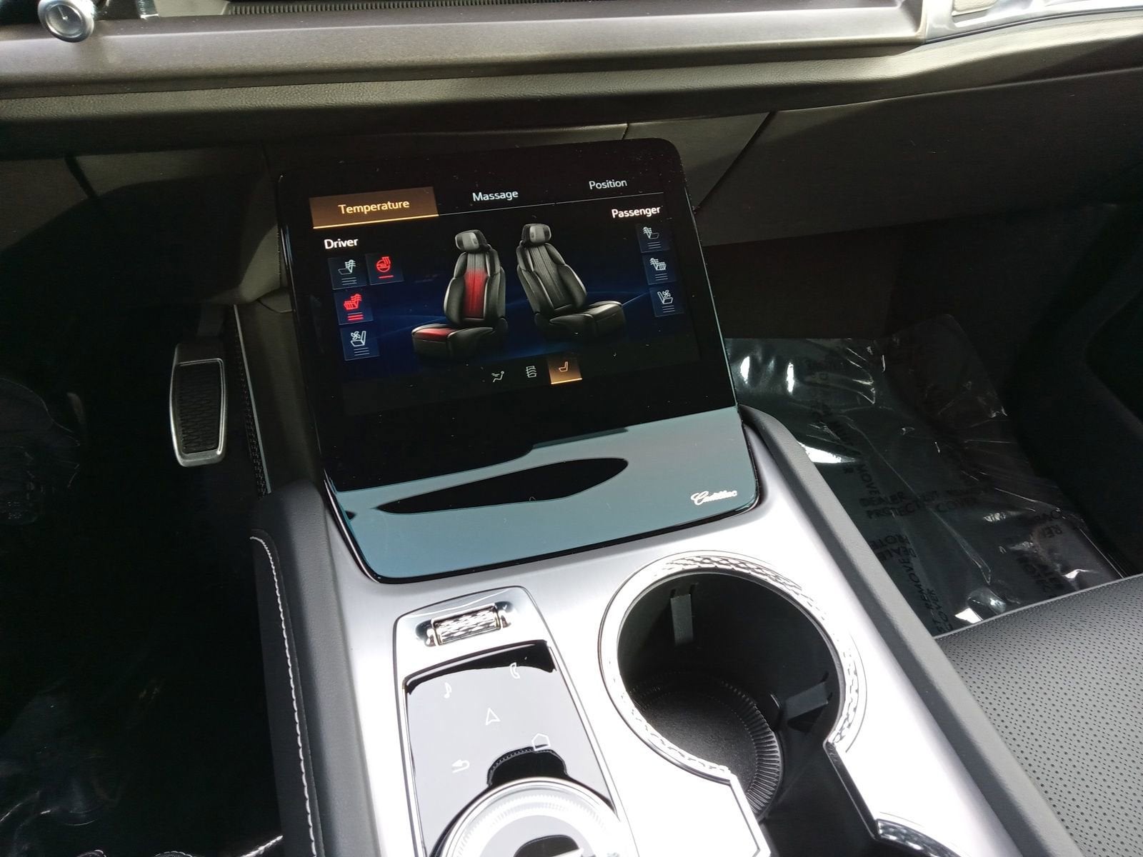 2026 Cadillac VISTIQ Luxury