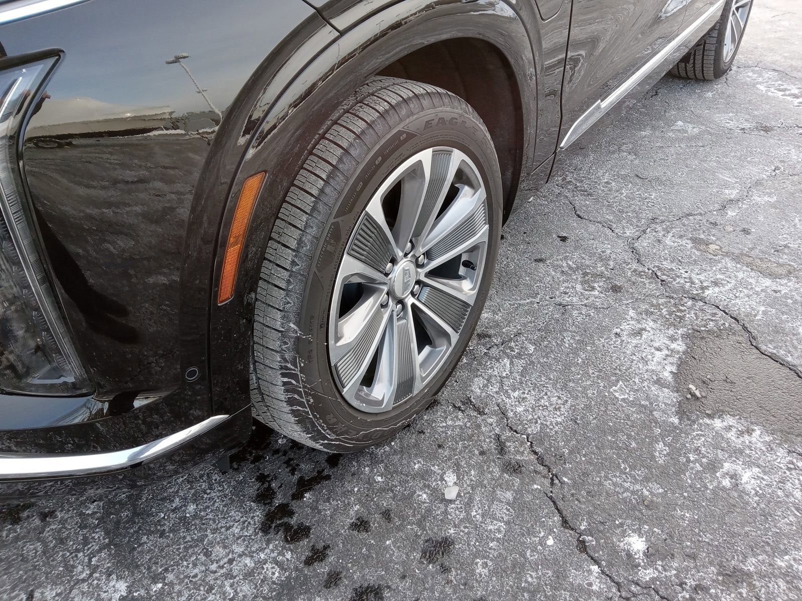 2026 Cadillac VISTIQ Luxury