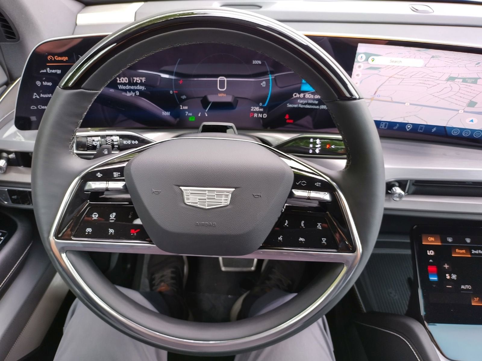 2026 Cadillac VISTIQ Luxury