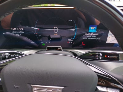 2026 Cadillac VISTIQ Luxury