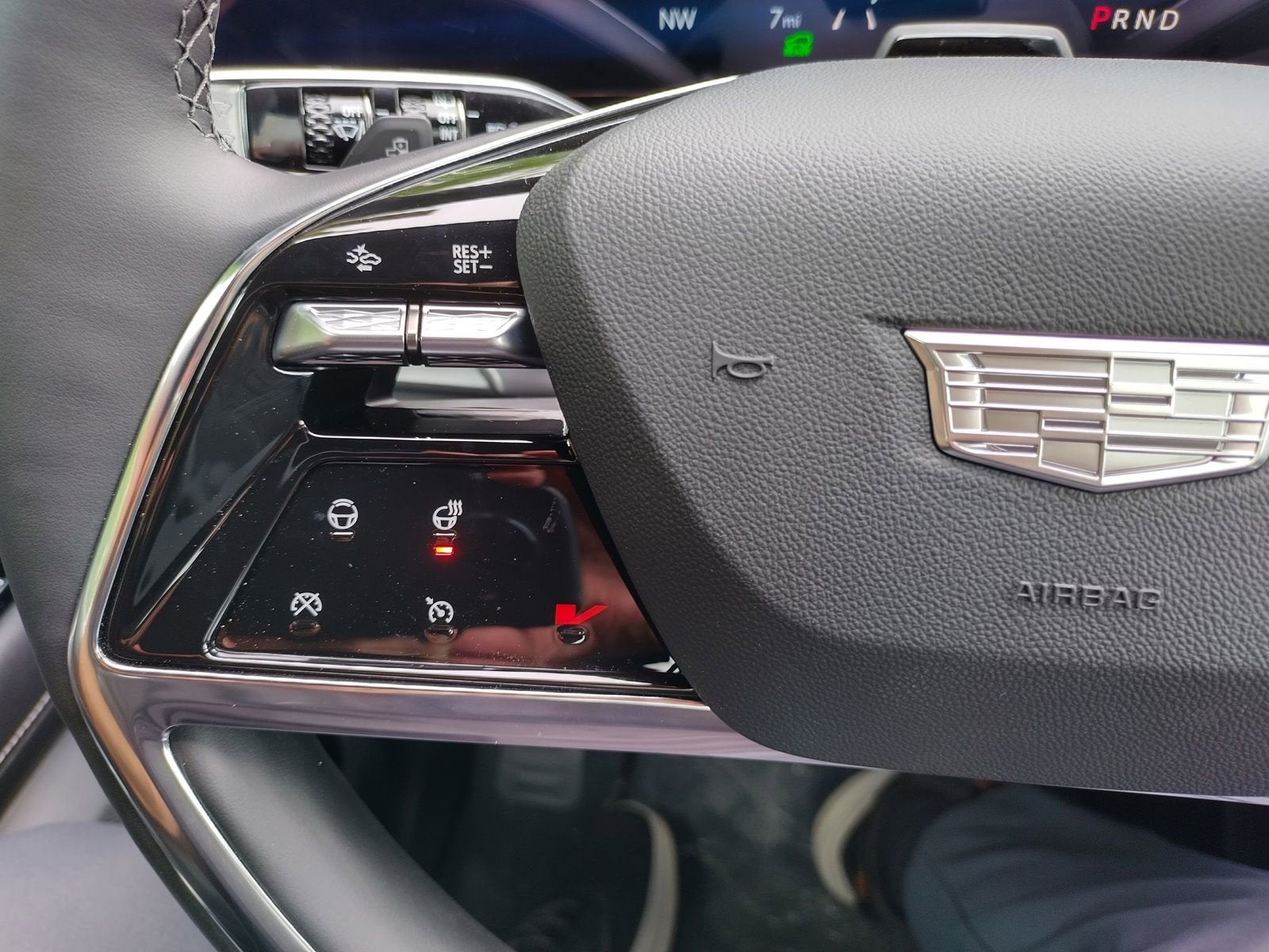 2026 Cadillac VISTIQ Luxury