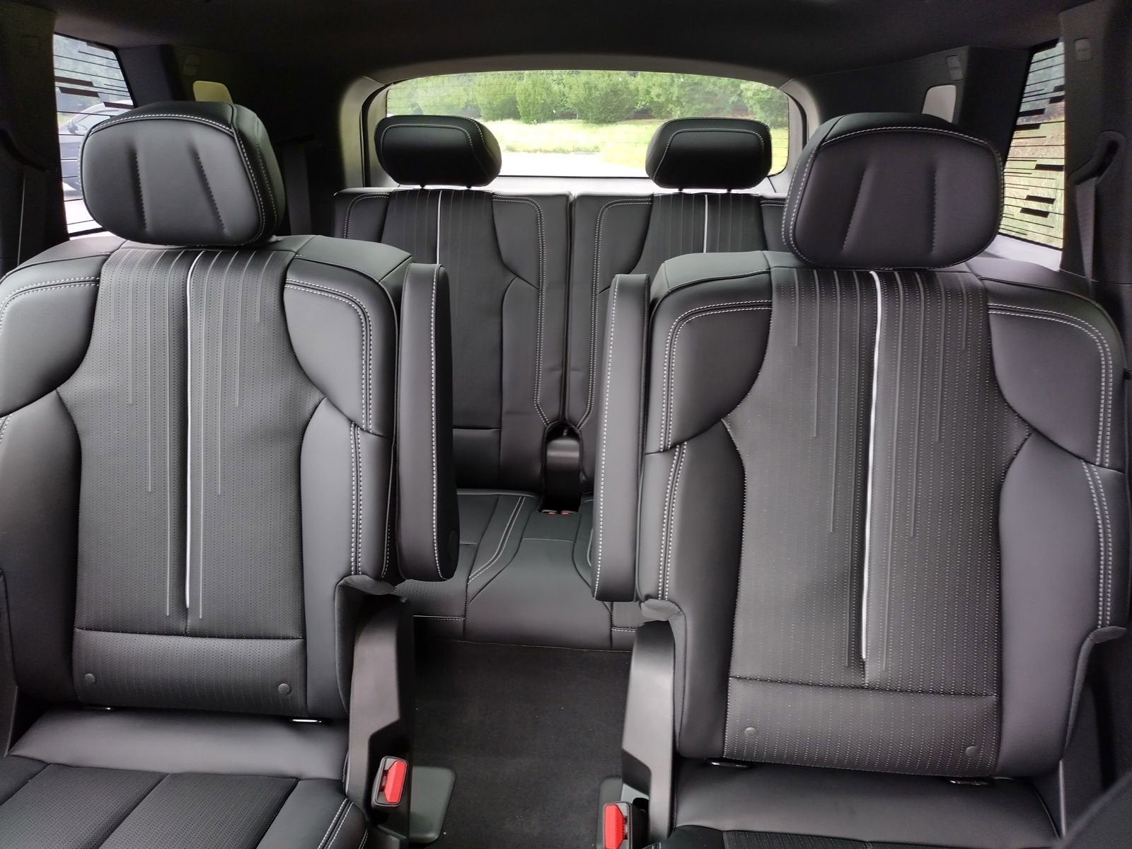 2026 Cadillac VISTIQ Luxury