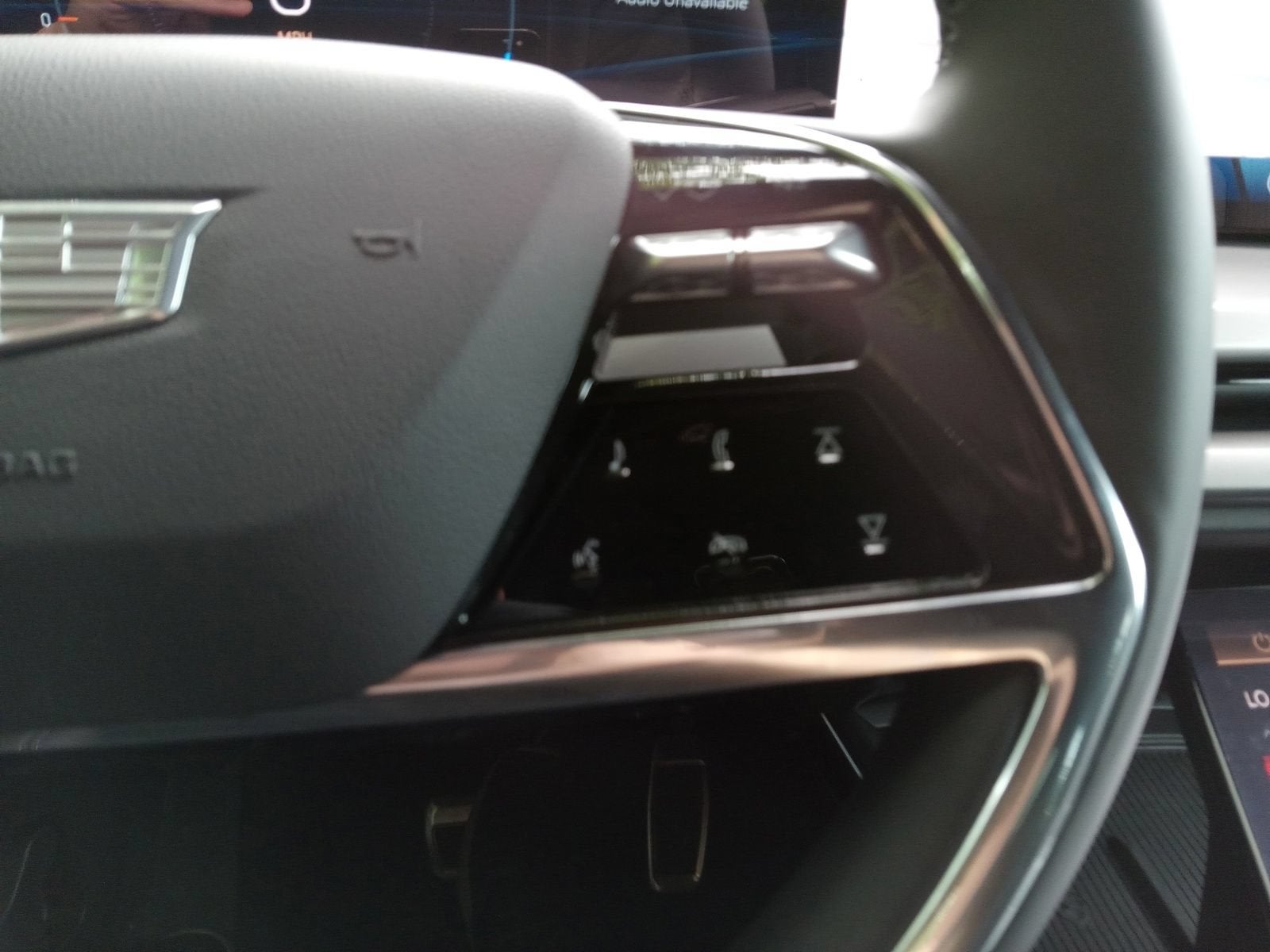 2027 Cadillac VISTIQ Sport