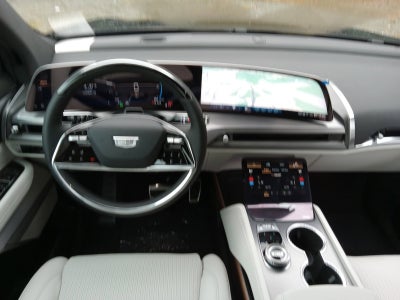 2027 Cadillac VISTIQ Sport