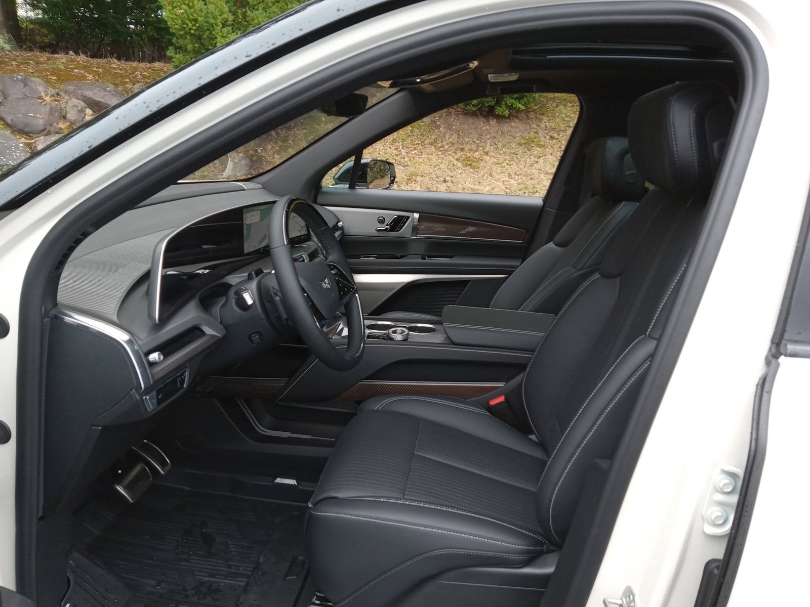 2027 Cadillac VISTIQ Sport