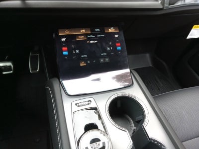 2027 Cadillac VISTIQ Sport