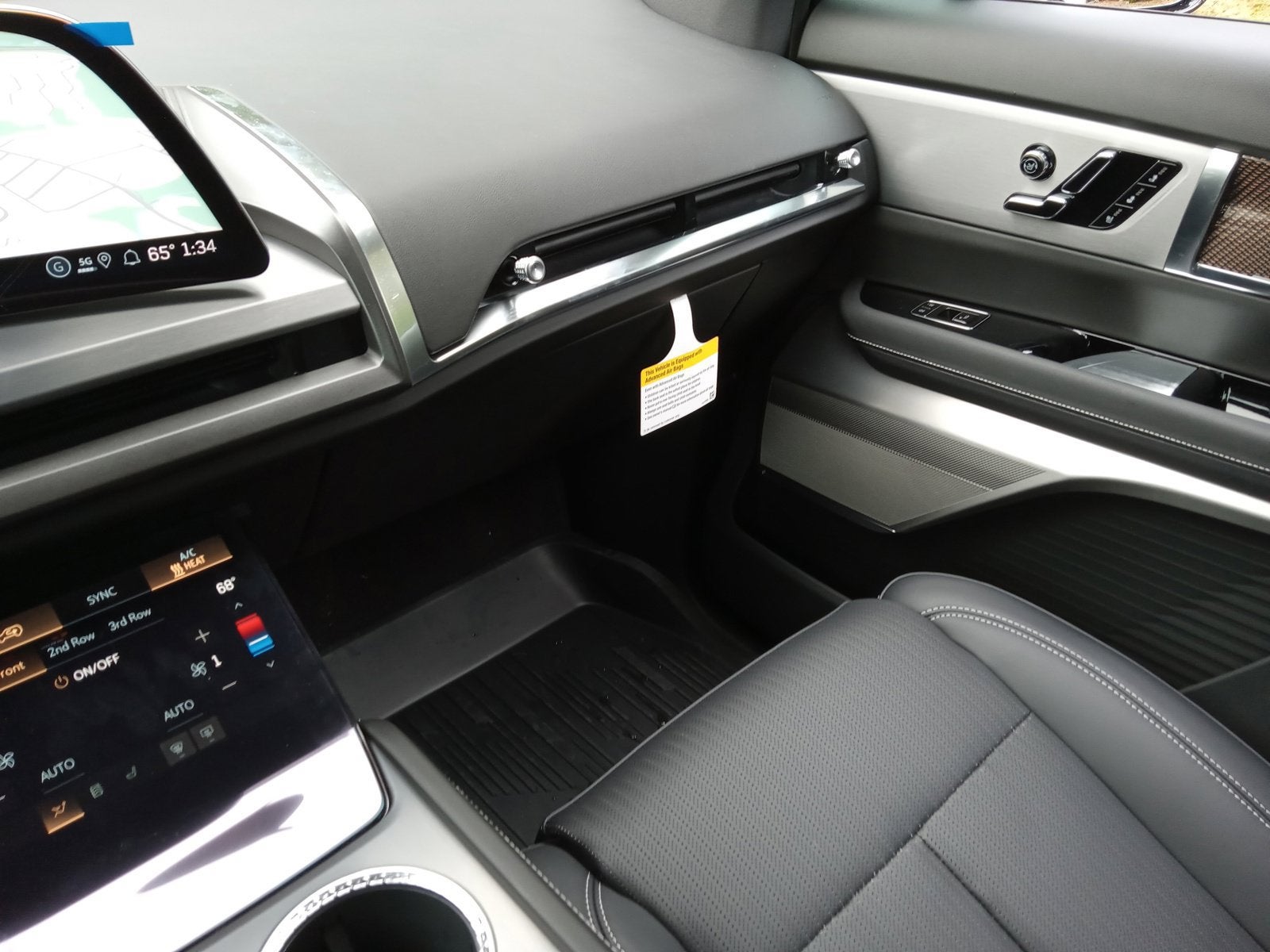 2027 Cadillac VISTIQ Sport