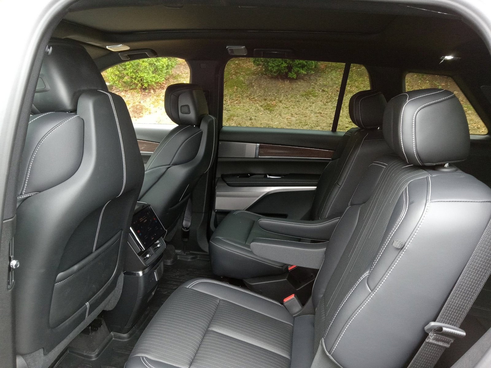 2027 Cadillac VISTIQ Sport