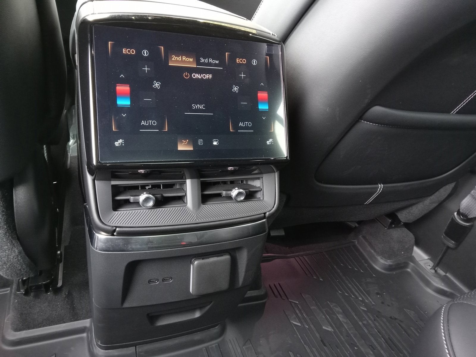 2027 Cadillac VISTIQ Sport