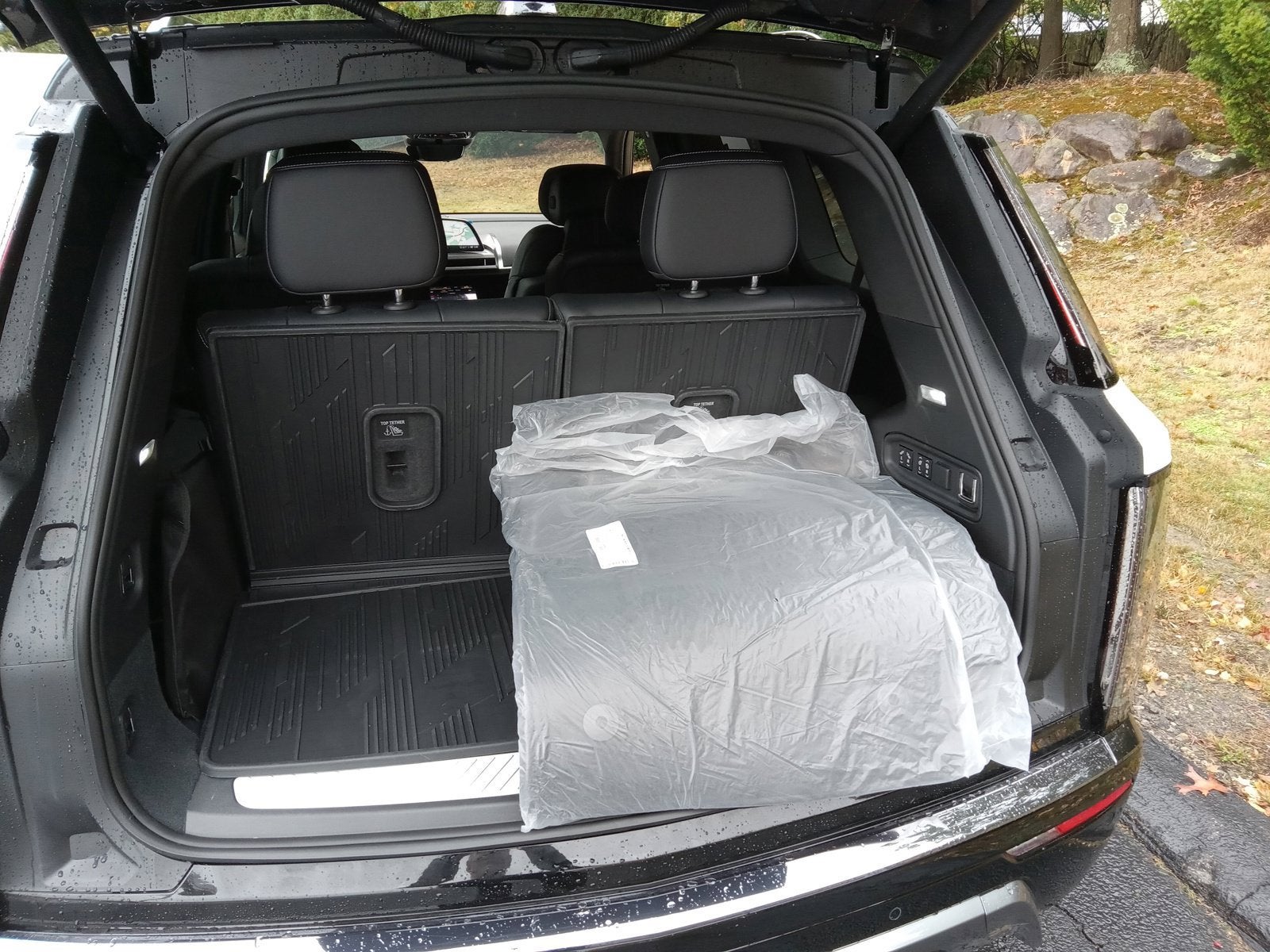 2027 Cadillac VISTIQ Sport