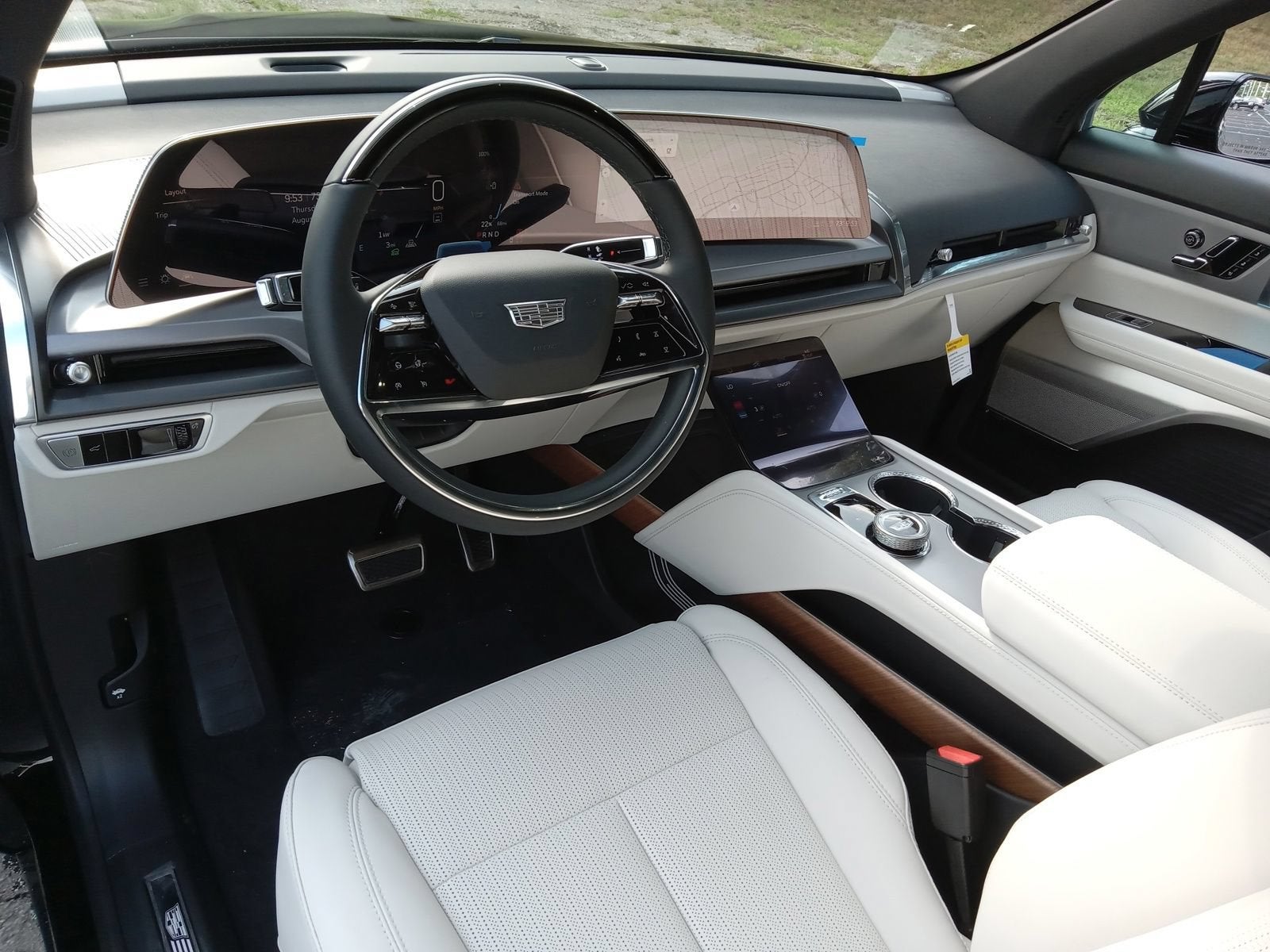 2027 Cadillac VISTIQ Sport