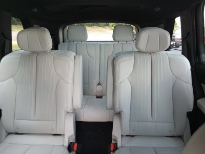 2027 Cadillac VISTIQ Sport