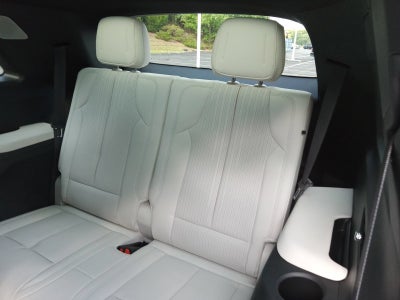 2027 Cadillac VISTIQ Sport