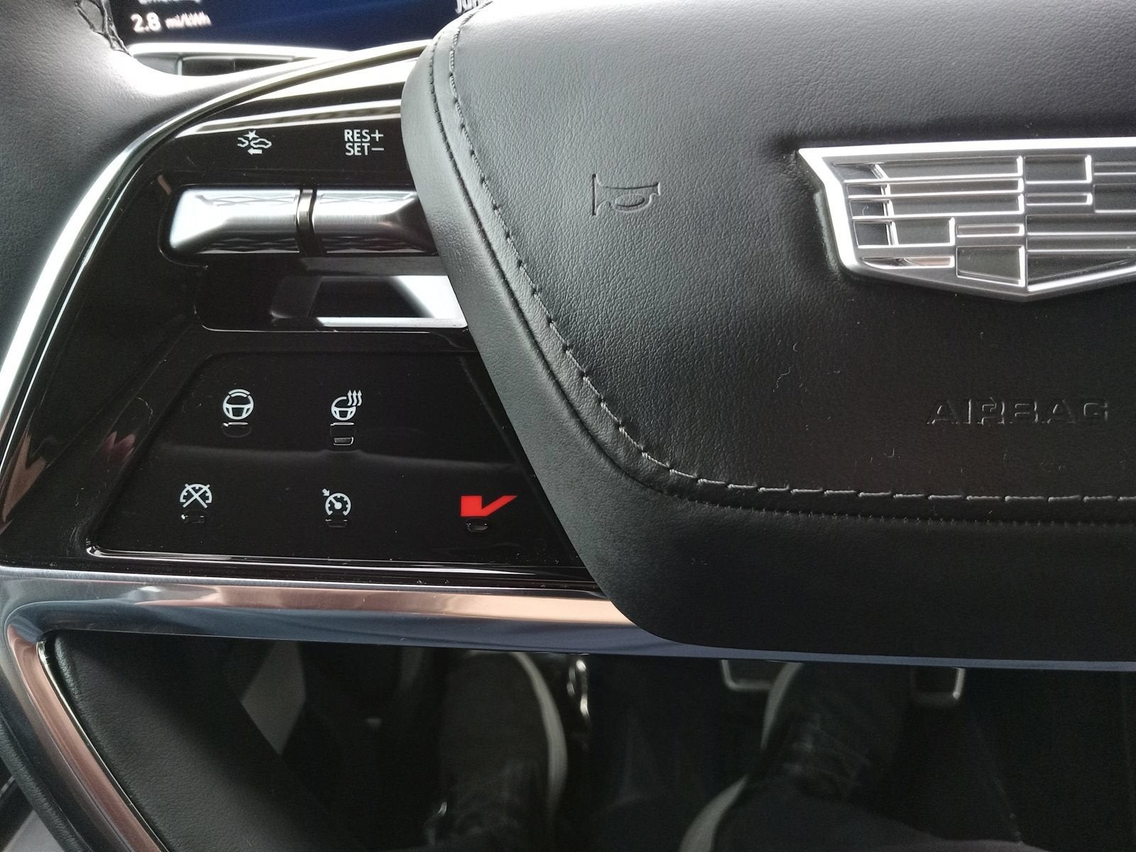 2026 Cadillac VISTIQ Platinum