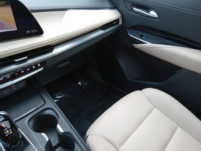 2024 Cadillac XT4 Luxury