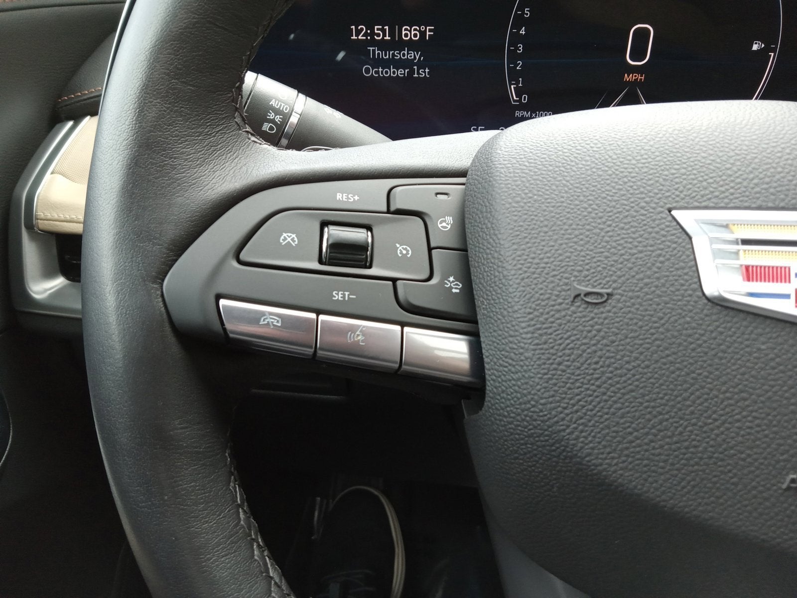 2024 Cadillac XT4 Luxury
