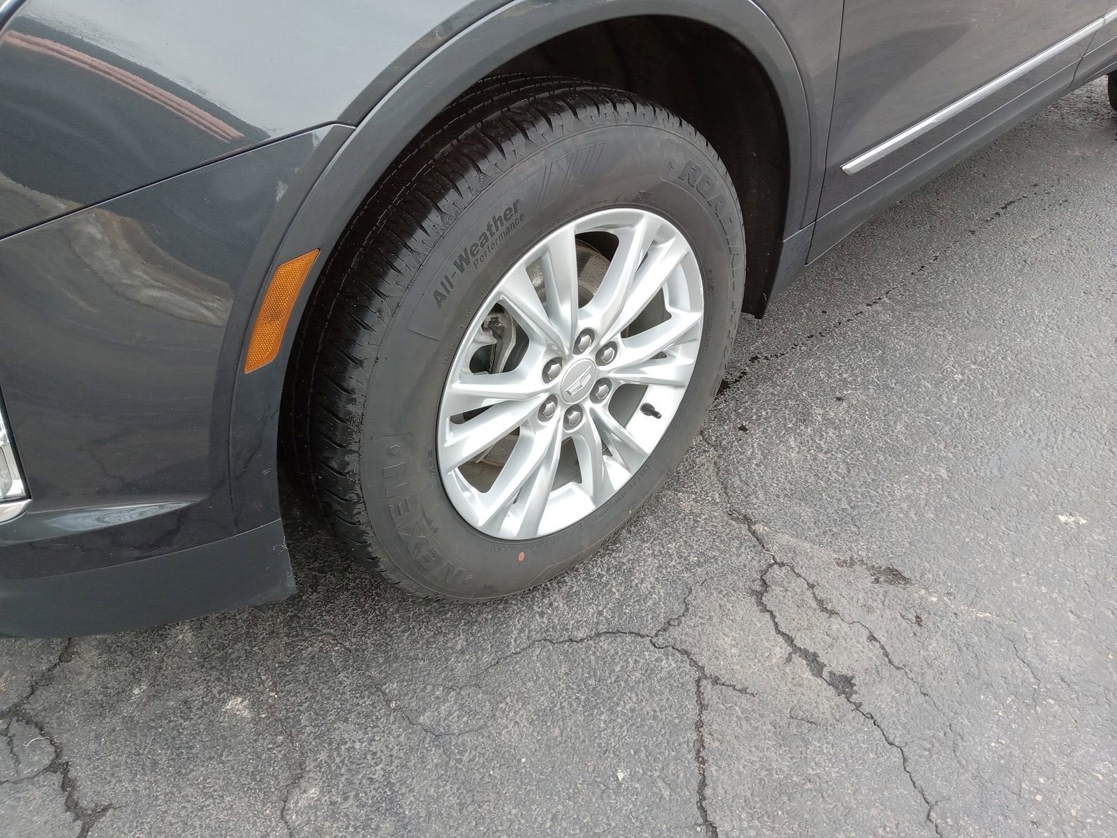 2023 Cadillac XT5 Luxury