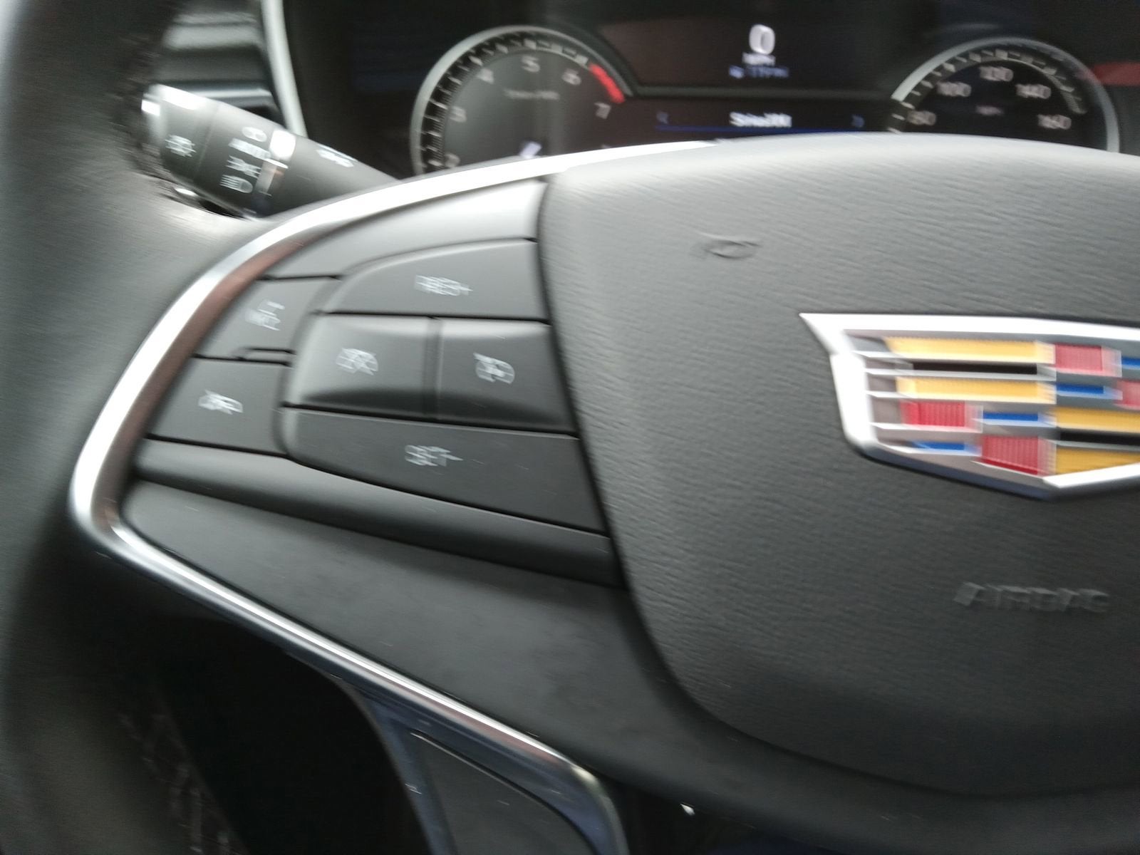 2023 Cadillac XT5 Luxury