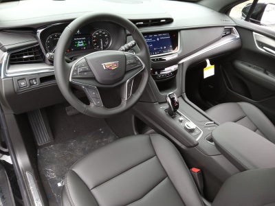 2026 Cadillac XT5 Luxury