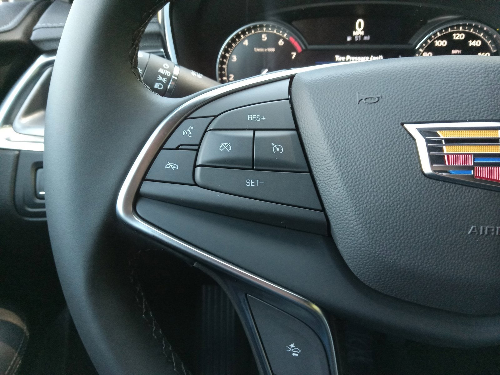 2026 Cadillac XT5 Luxury