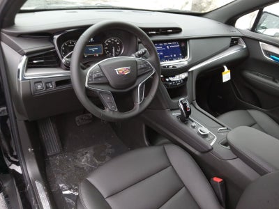 2026 Cadillac XT5 Luxury