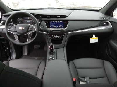 2026 Cadillac XT5 Luxury