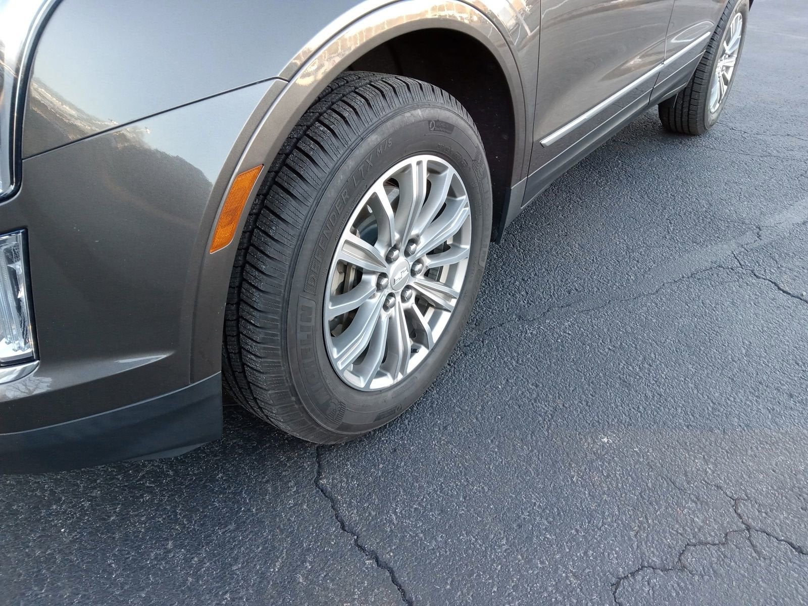 2019 Cadillac XT5 Luxury FWD