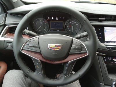 2026 Cadillac XT5 Premium Luxury